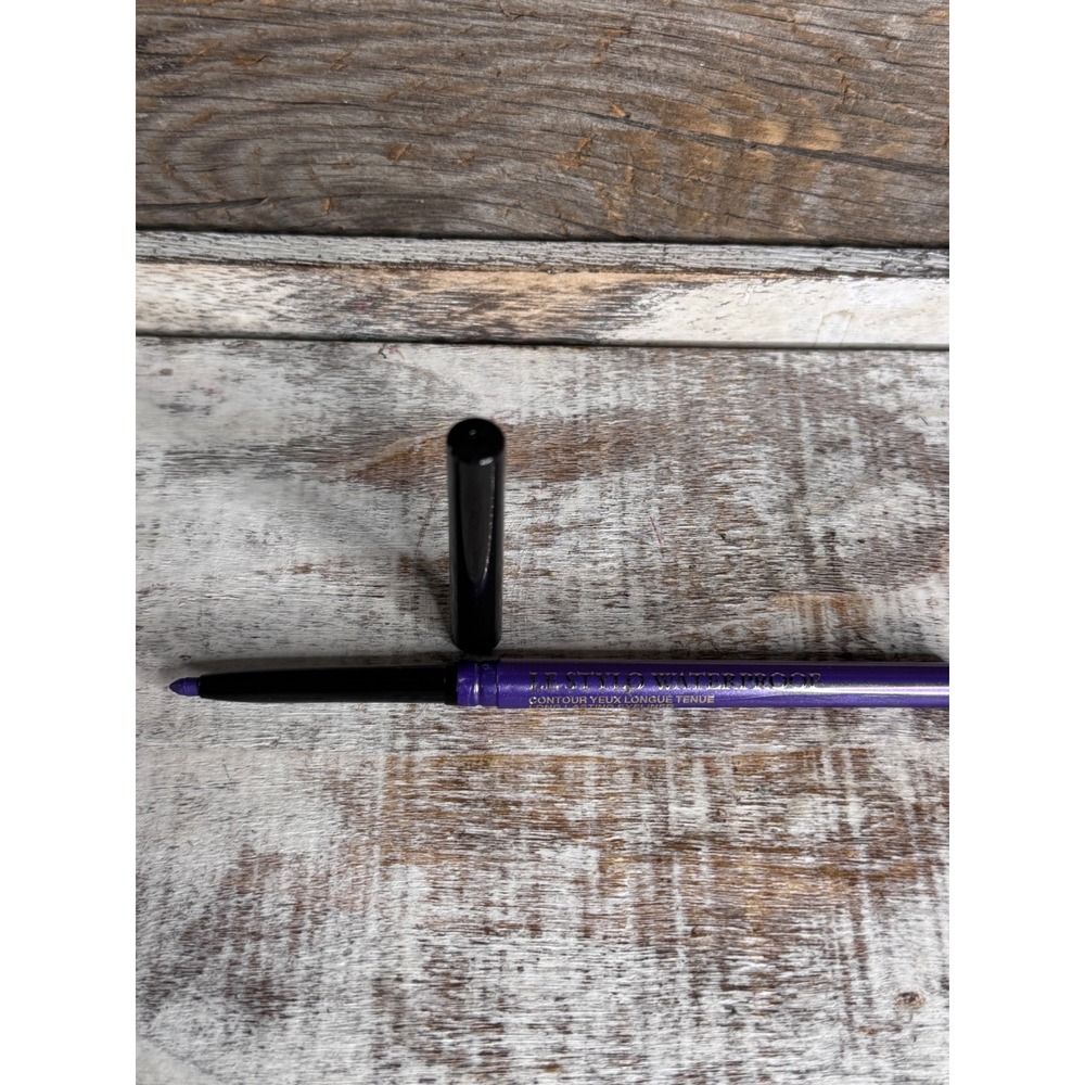 Lancome Le Stylo Waterproof Long Lasting Eyeliner 301 Amethyst NWOB MSRP $29